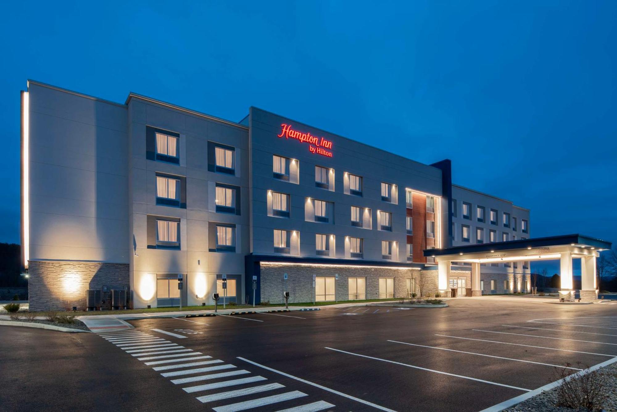 Hampton Inn Cooperstown Bagian luar foto