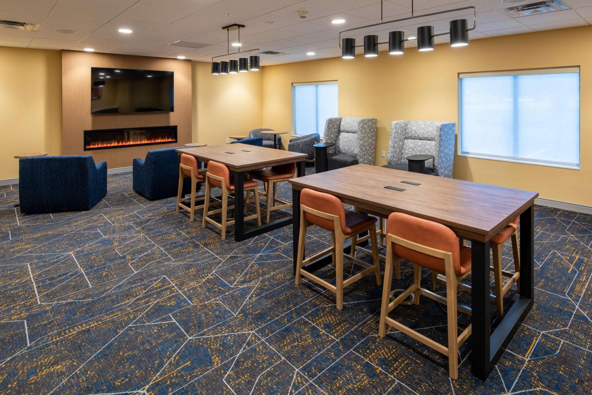 Hampton Inn Cooperstown Bagian luar foto